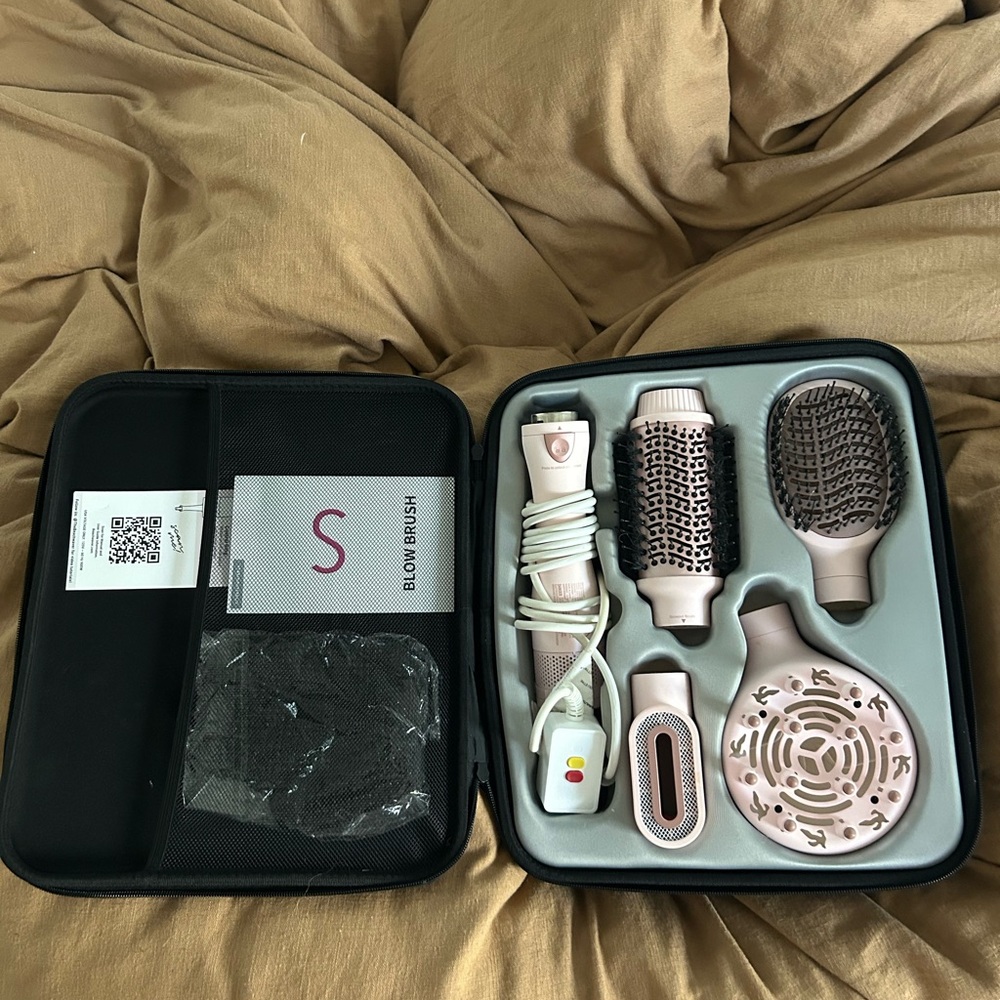 The Beachwaver Co. Pink Hair Tool Set